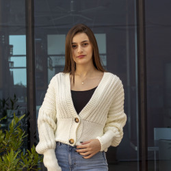 بلوزة شتوية مع أزرار 